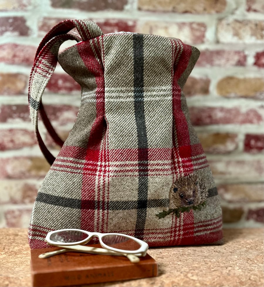 Check shoulder bag with hand embroidered hedgehog