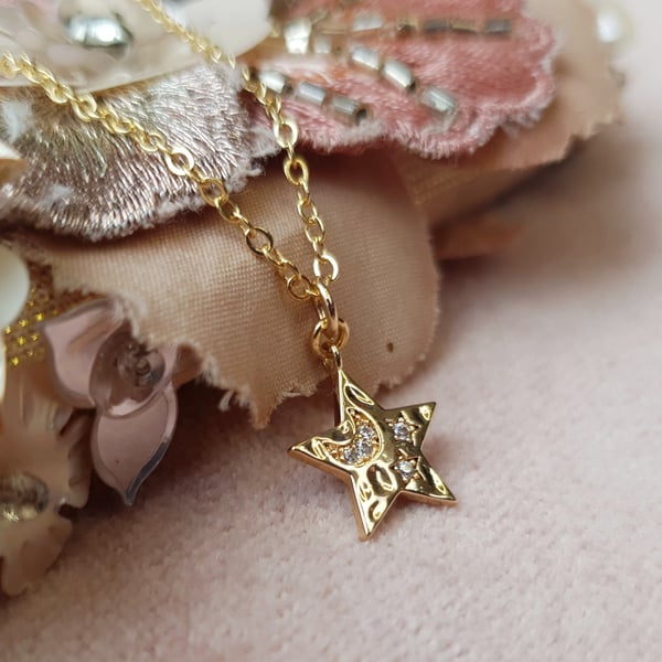 Star Charm Necklace with CZ Pave Detailing - Dainty Cable Chain - Gold