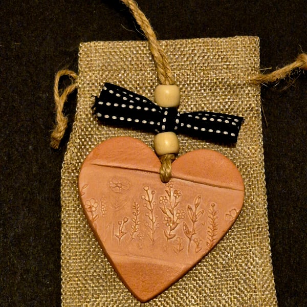 Gorgeous little handmade airdry clay diffuser perfect for mothers day gifts bag