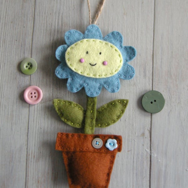 Craft kit - sewing kit make a happy felt flower