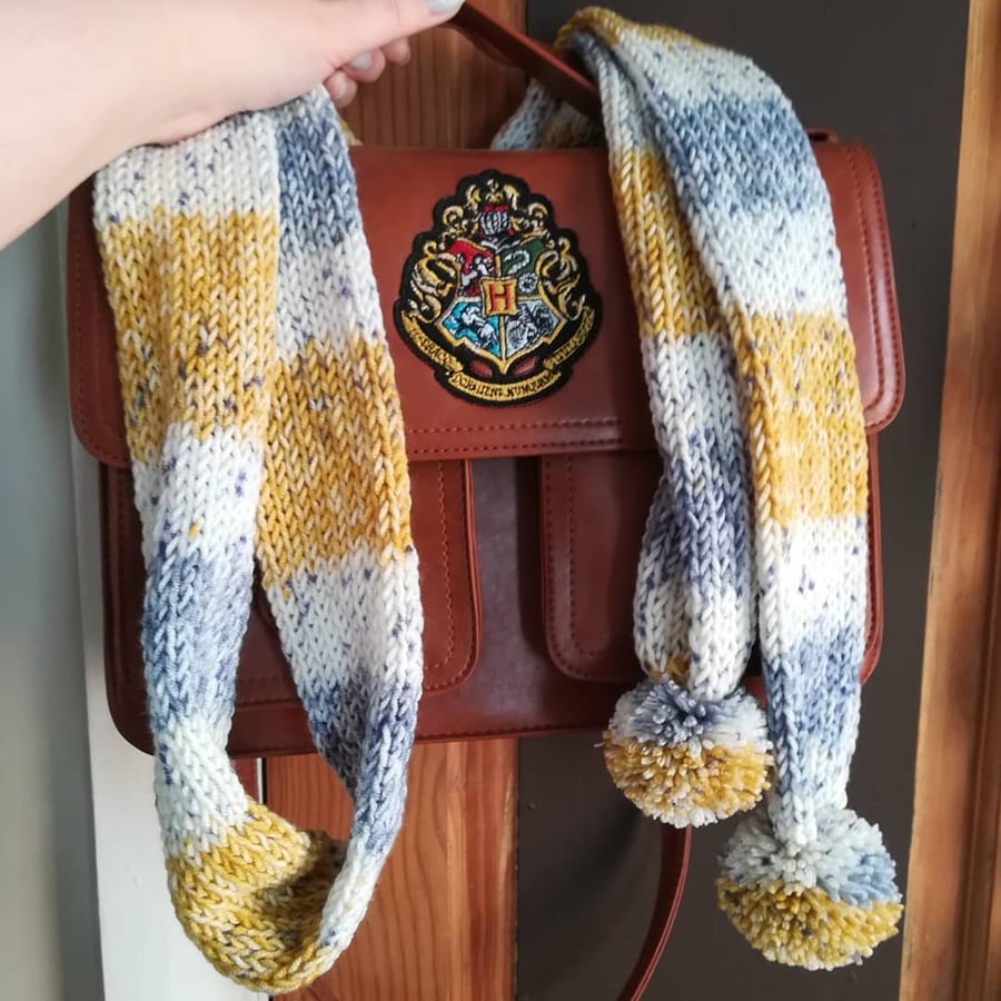 Miss Scamander Scarf