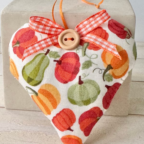 SALE 2026 - PUMPKIN HEART - with gingham bow