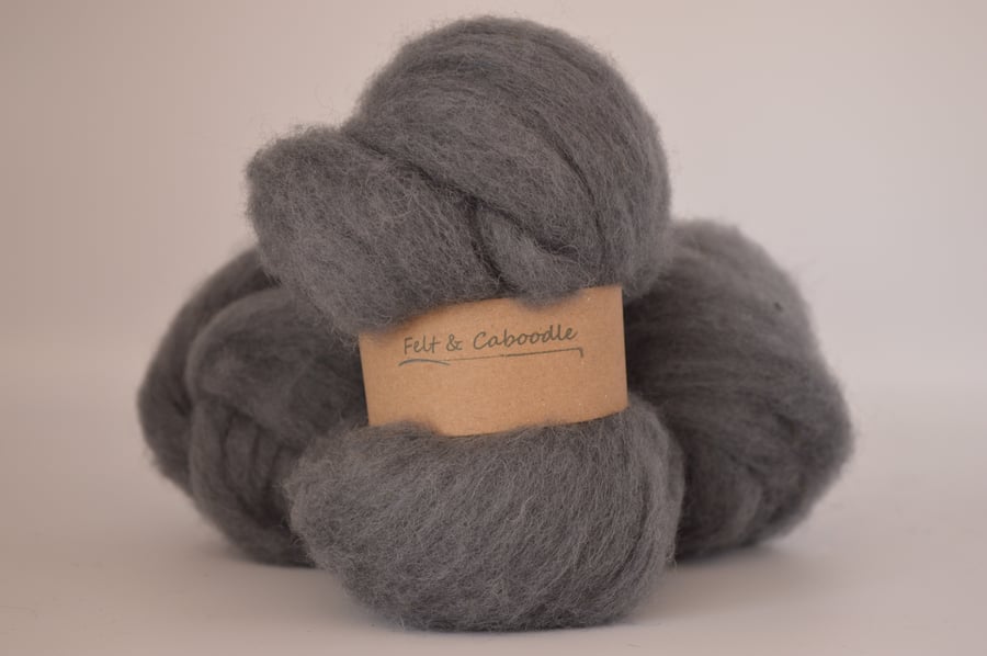 Granite Carded Corriedale wool fibre
