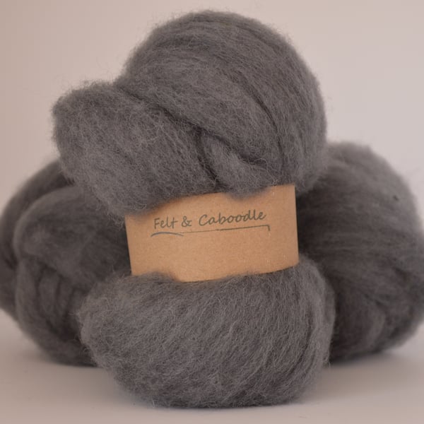 Granite Carded Corriedale wool fibre