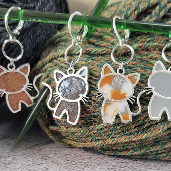 Cat Stitch Markers For Knitting and Crocheting (Set of 6).