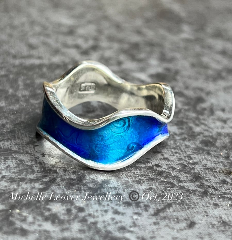 Blue Wave Ring, enamel ring, sea ring, ocean ring, sea themed jewellery, enamel,