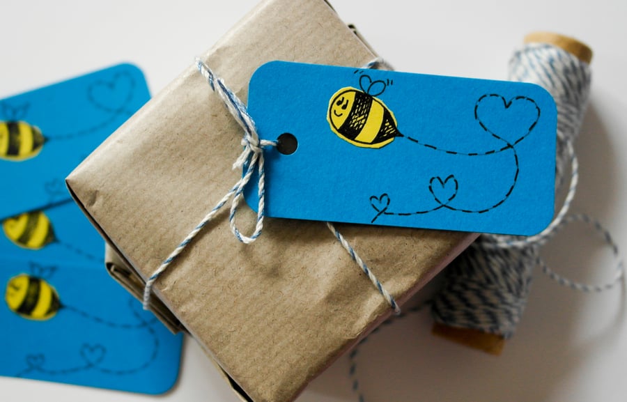 Gift Tags - Handmade Bee Gift Tag - Thank You Tags - Price Tags - Pack of 6