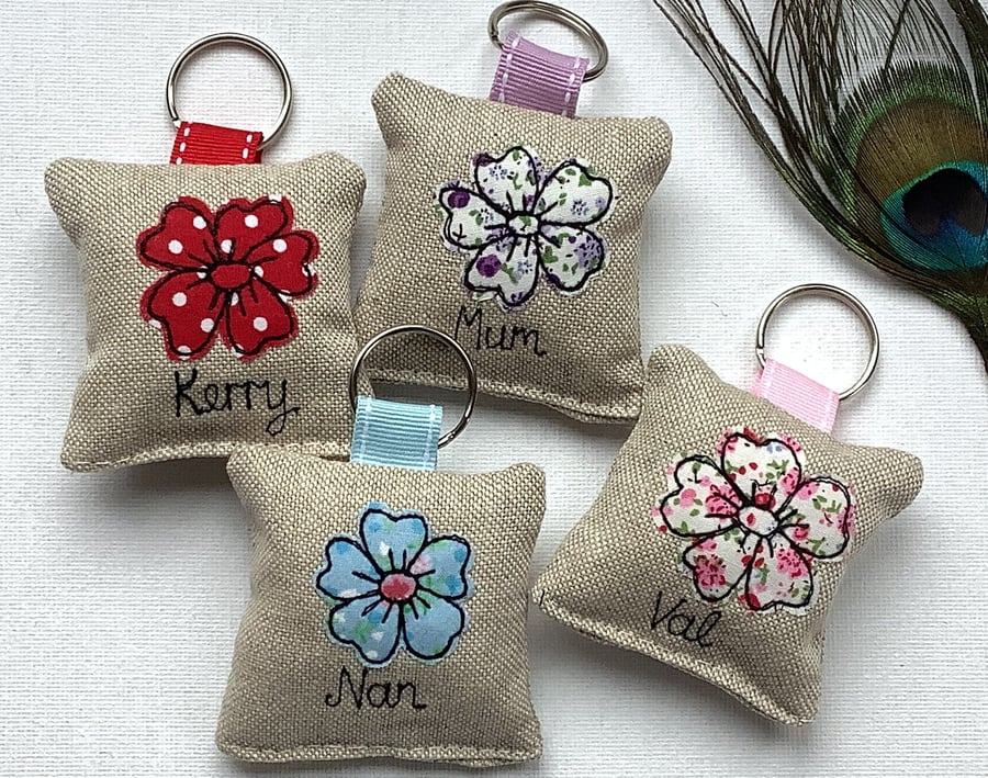 Flower Personalised Keyring with optional Lavender Scent - Customisable Gift