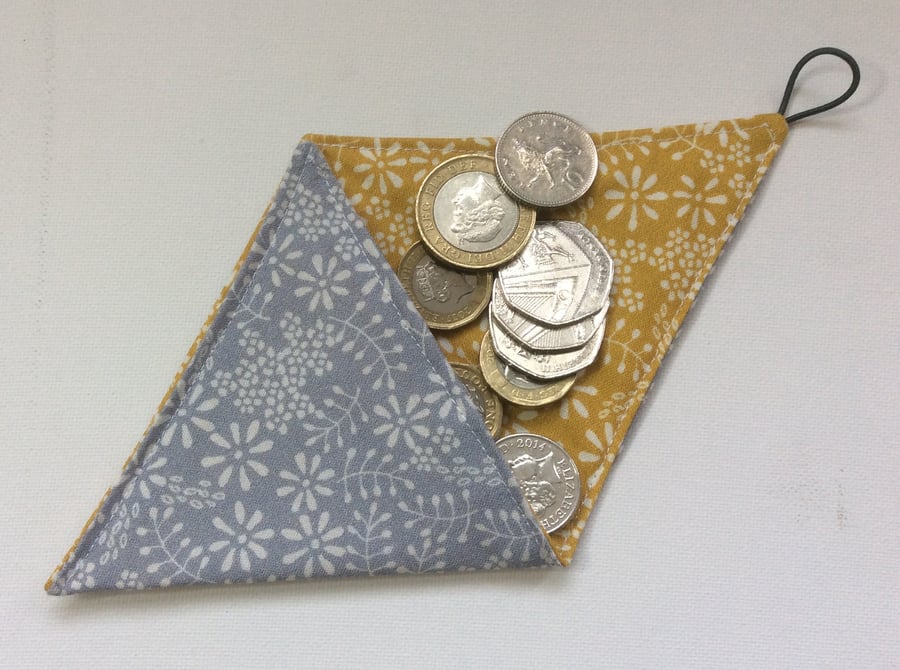  Small Triangular Coin Purse, pouch, silver grey cotton