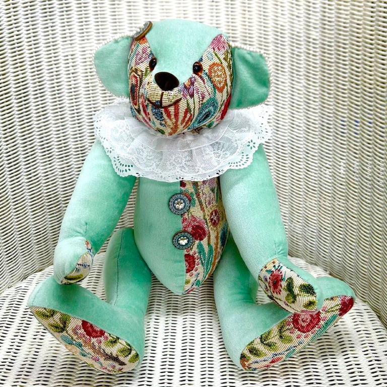 Prunella: Velvet and Tapestry Artist Bear 38cm (15")