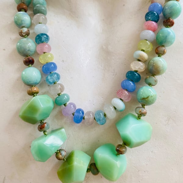 Chalconey chunky necklace 