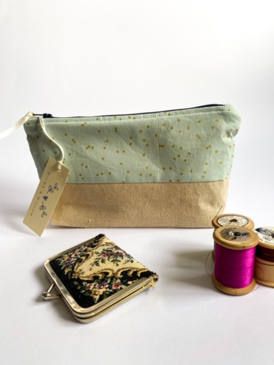 Dotty print make up- toiletries- small project bag 