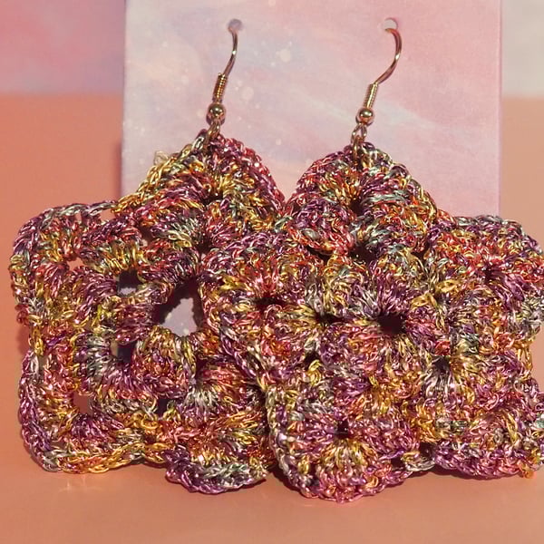 Pink Metallic Granny Star Crochet Earrings 
