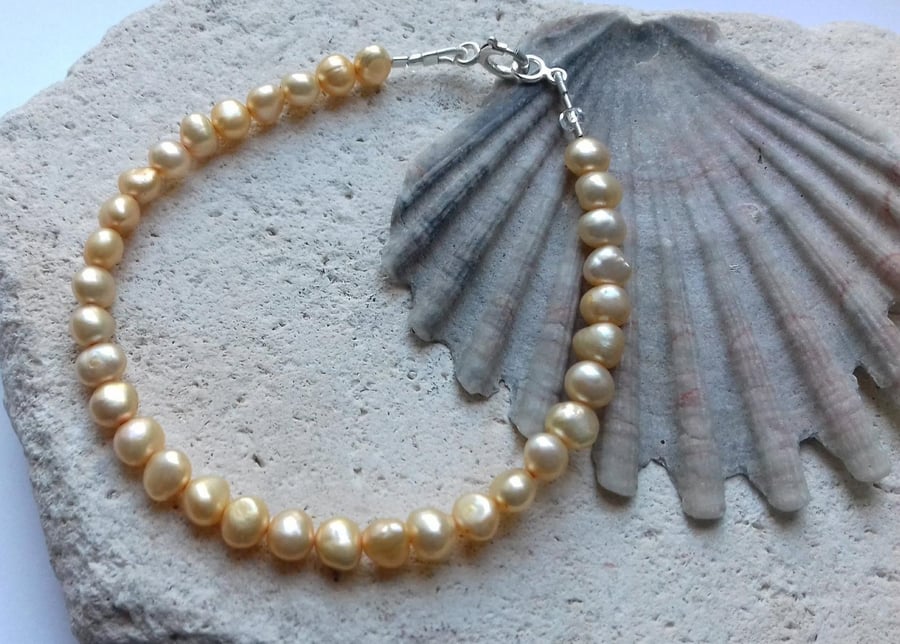 Yellow Freshwater Pearl Bracelet with Sterling Silver Clasp