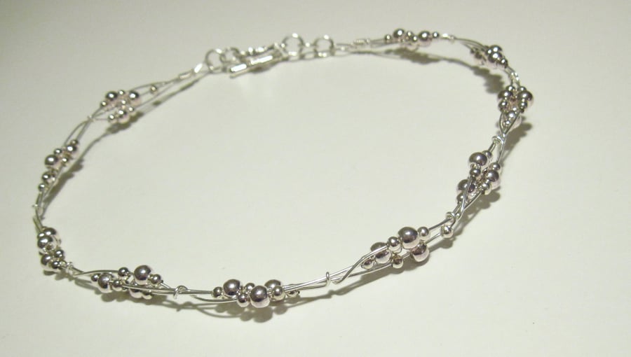 Metal beaded Twist Choker