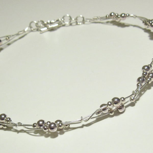 Metal beaded Twist Choker