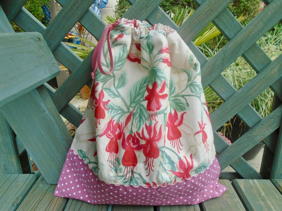  Clearance - Floral Cotton Drawstring Bag 