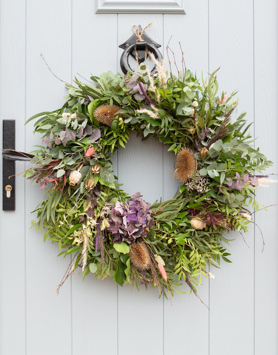 Fresh Foliage Wreath Making Kit. Natural Autumn