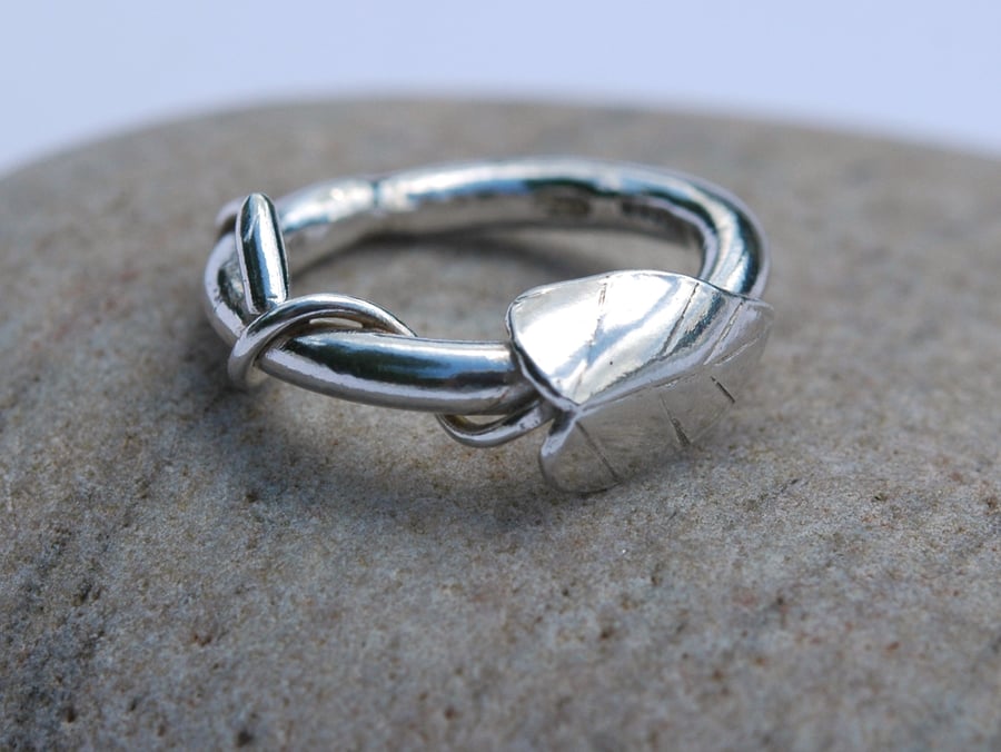 Sterling silver leaf ring with tendril,  R51