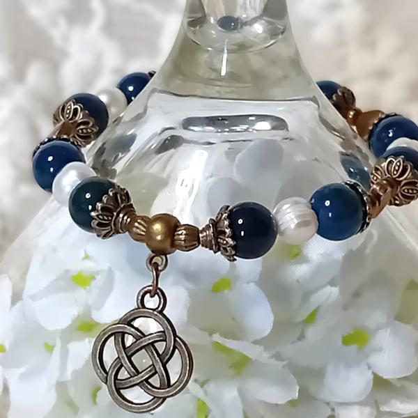  Fresh Water Pearls & Apatite Bracelet