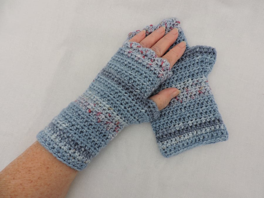 Fingerless Mitts Pale Blue Mid Blue Slate Blue 