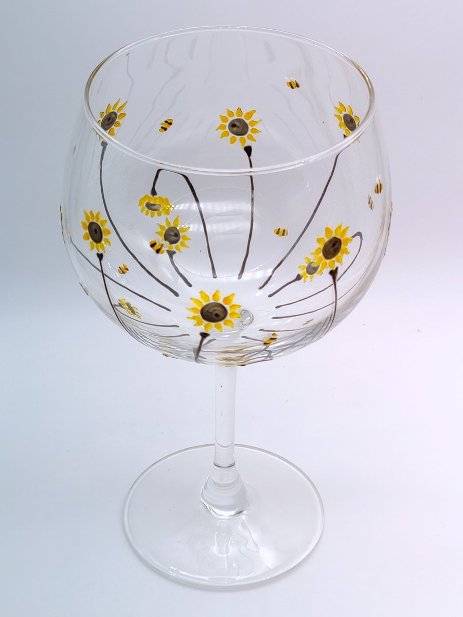 Hand-painted 'Sunflower & bee' design Large Gin Glass