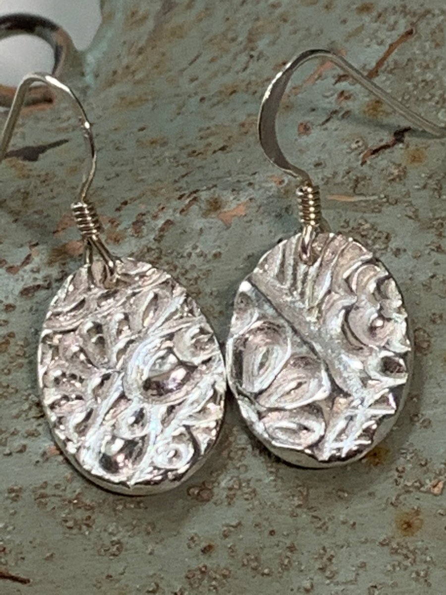 Handmade Oval fine silver earrings 