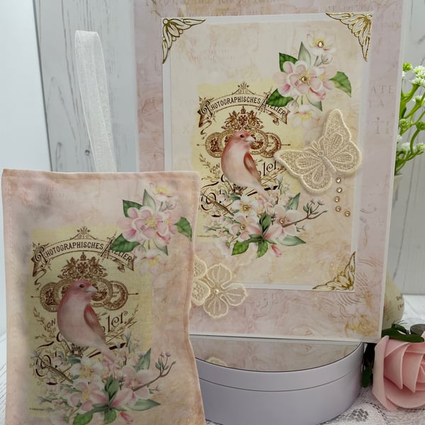 Gift Set - Bird Greeting Card & lavender sachet by Carolee Crafts PB4 - 0013