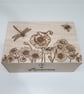 Memory box, wooden keepsake storage box - pyrography wildflowers, dragonfly, bee - Image 5