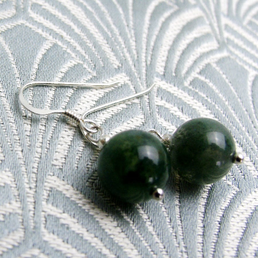 Green Earrings, Moss Agate Earring, Green Dangle Earrings, Handmade Earring DD95