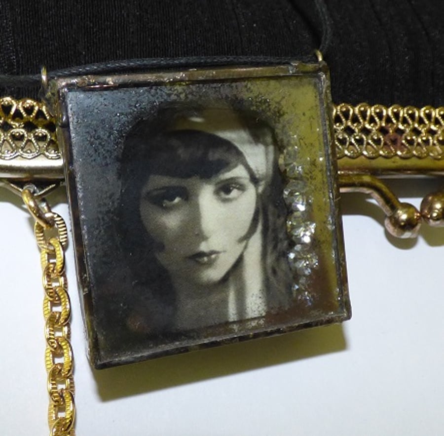 Clara Bow necklace It Girl 3D pendant shadow box necklace Hollywood cinema