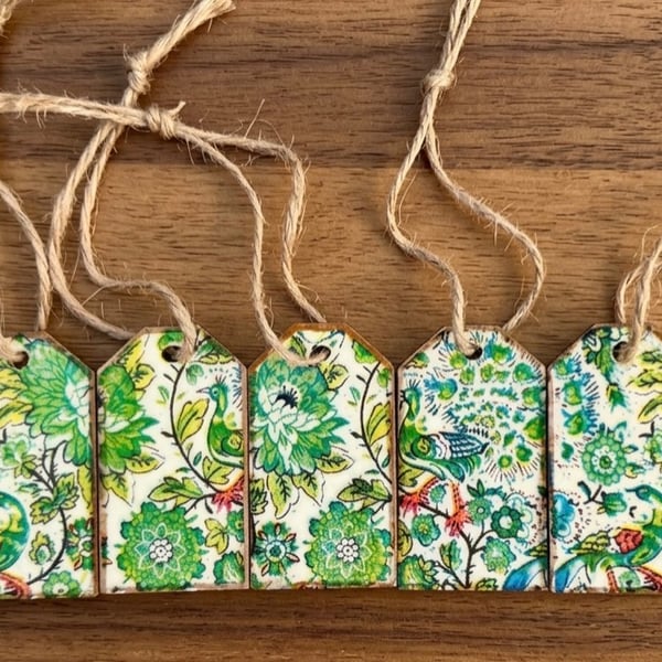 Set of 5 Mini Wooden Gift Tags