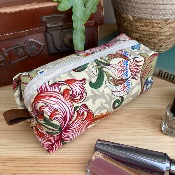 William Morris Make Up Bag - Red Golden Lily