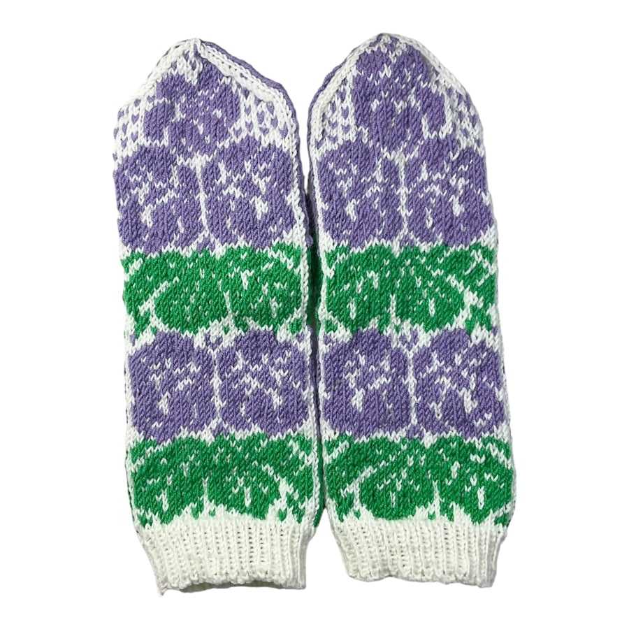 Wool mittens with a floral violet motif, warm hand knitted flower mittens