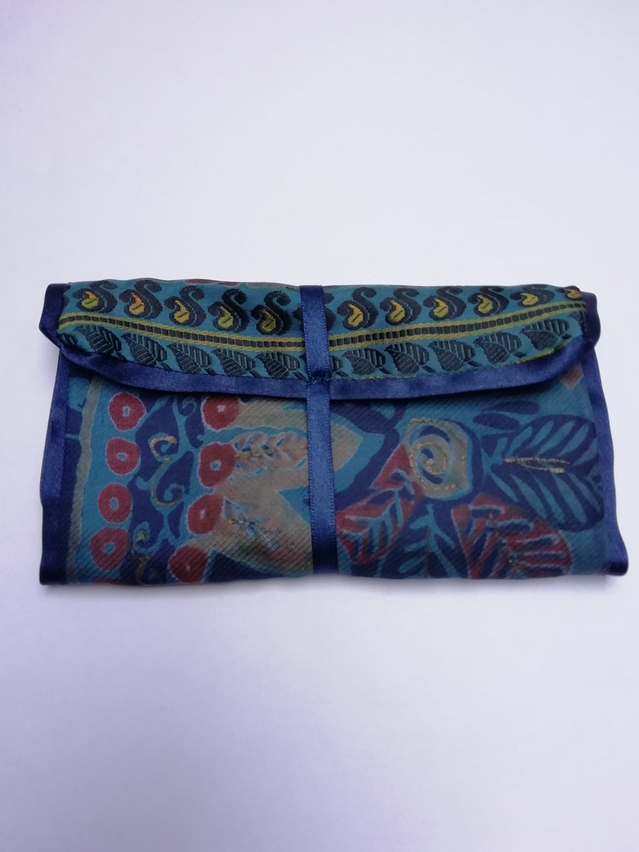 Waterlily Silk Jewellery Wrap