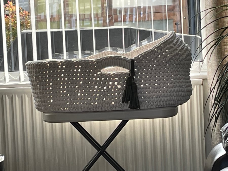 Bespoke handmade Moses Basket 