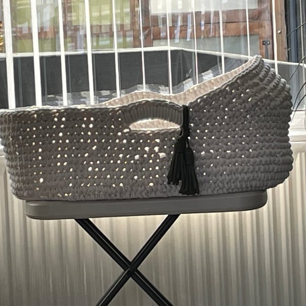 Bespoke handmade Moses Basket 