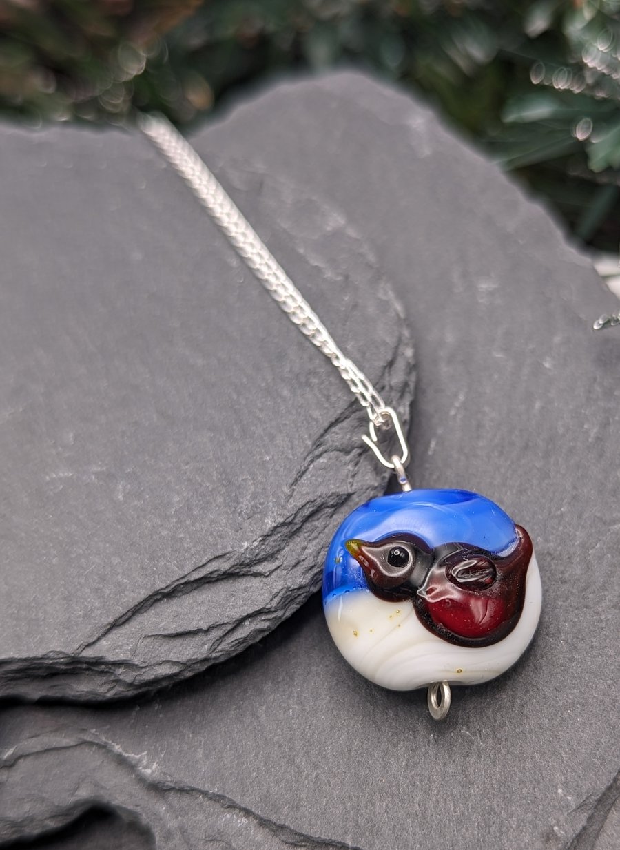 Snowy Robin Glass Pendant