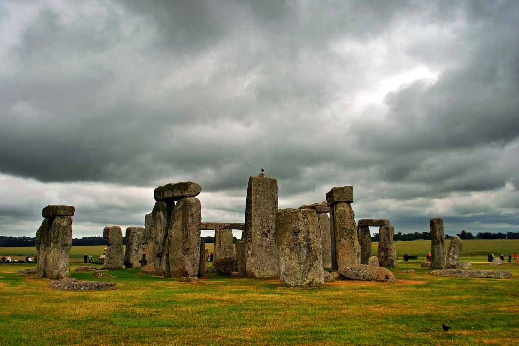 Stonehenge Wiltshire England UK 18"x12" Print