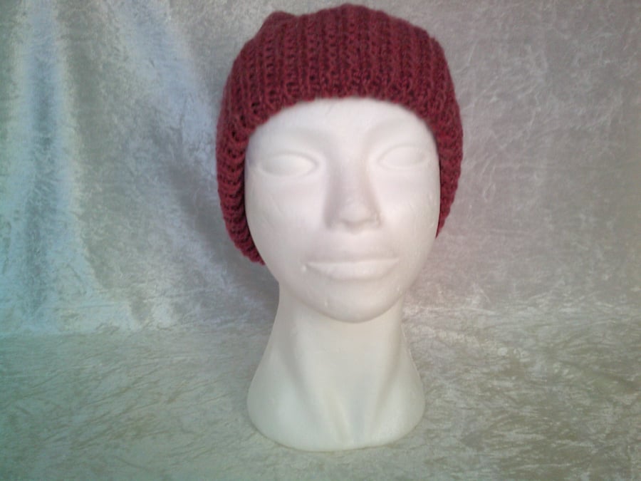 Adult Hat with Cable Design