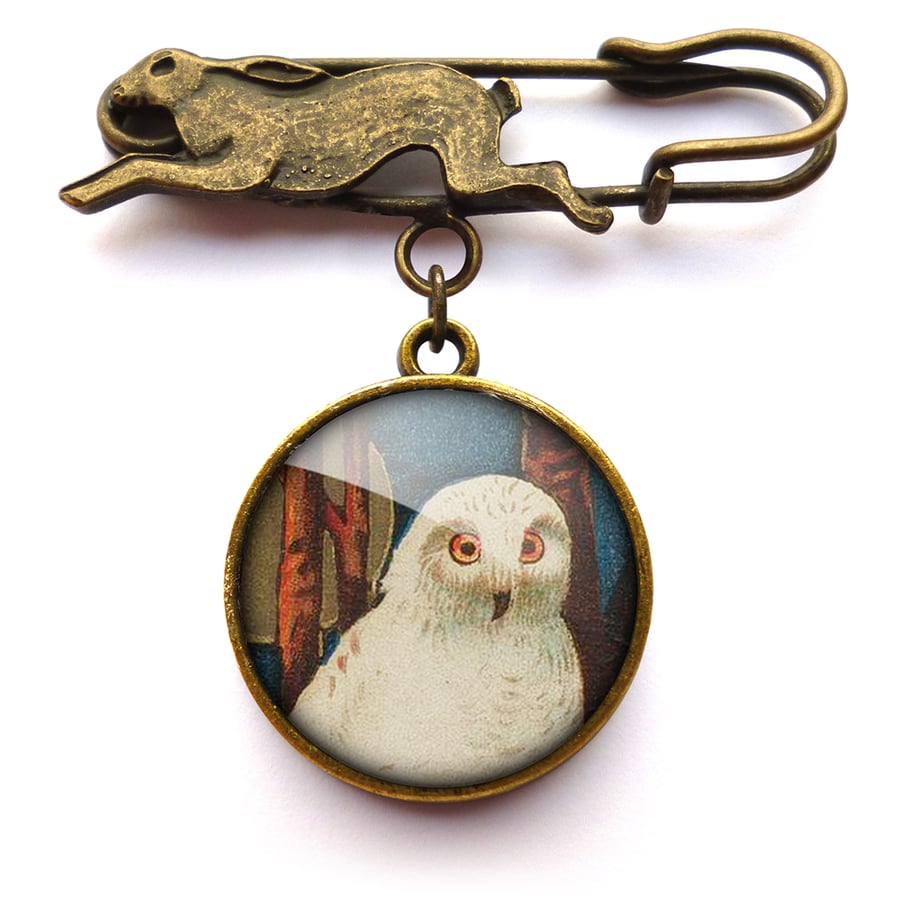 Snowy Owl Hare Pin Brooch (TB04)