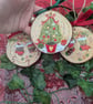 Set of 3 Hand-painted Christmas log slice decorations  - Image 4