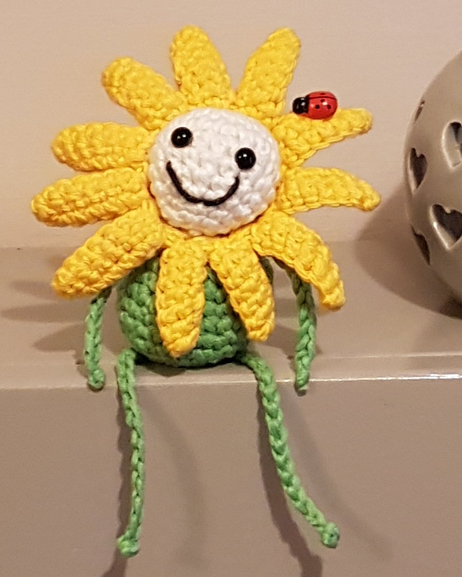 Happy crochet sunflower man