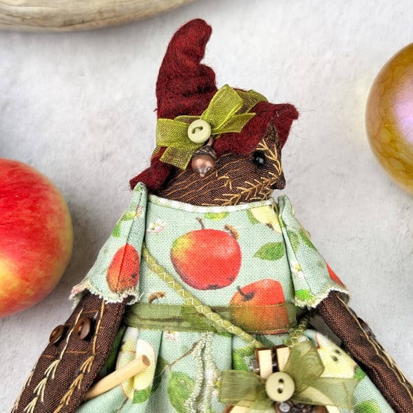 Witch Pomme,  A Tiny Mabon Wren