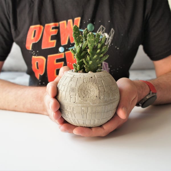 Star wars large pot - 10 cm - death star inspired pen holder, empire planter