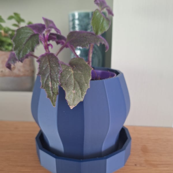  Goblet plant pot , 3d printed indoor planter 