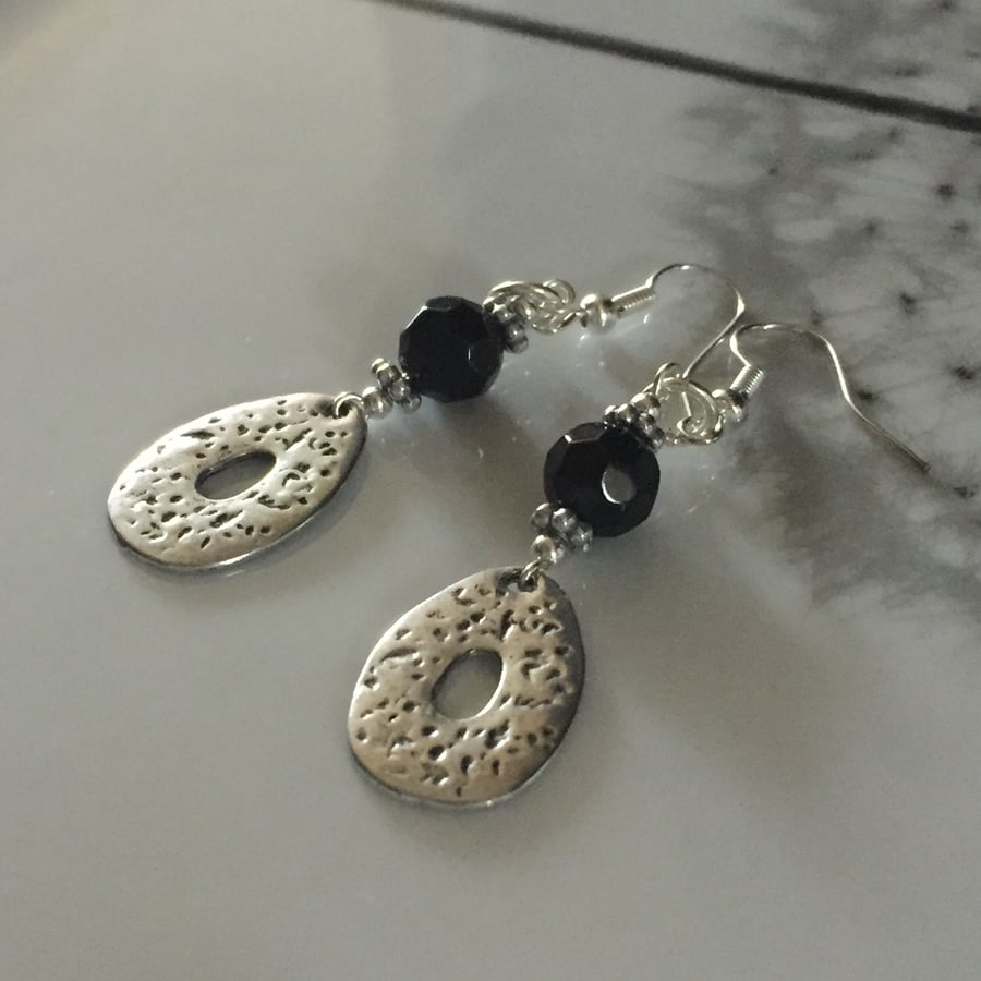 Long black and silver earrings 