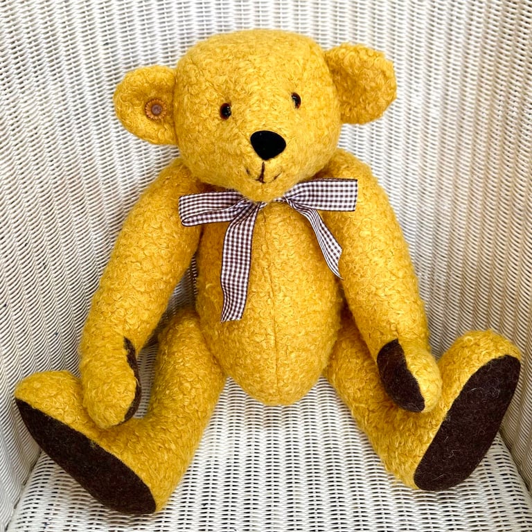 Thomas: Collectable Boucle Artist Bear 50cm (19.5")