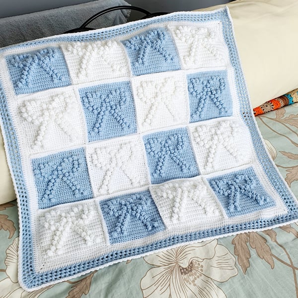 Baby Blue Crochet Blanket, newborn gift, crib blanket 