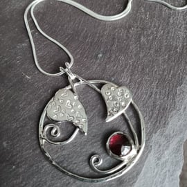 Hearts pendant